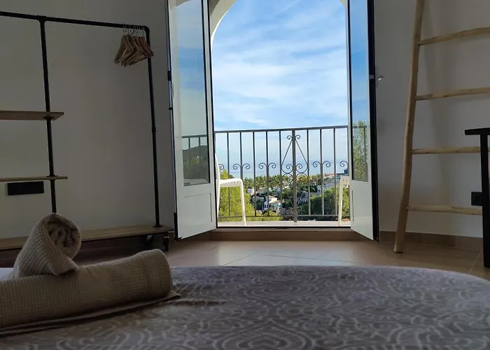 Coco - Coliving & Coworking Costa Blanca * דניה