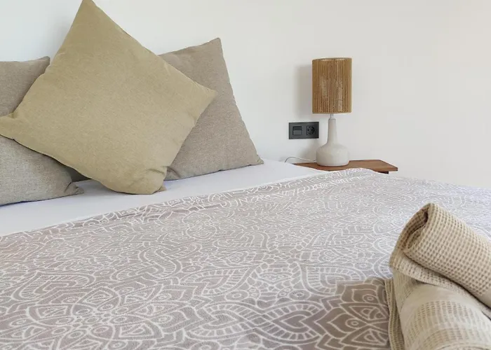 Coco - Coliving & Coworking Costa Blanca לינה וארוחת בוקר דניה