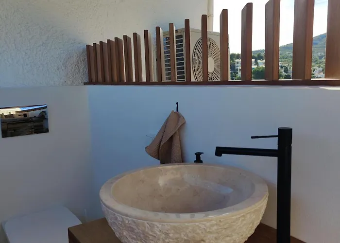 לינה וארוחת בוקר Coco - Coliving & Coworking Costa Blanca דניה
